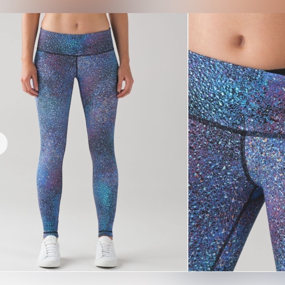 Lululemon Wunder Under Pant III Full-On Luxtreme
Strive Multi Black size 4